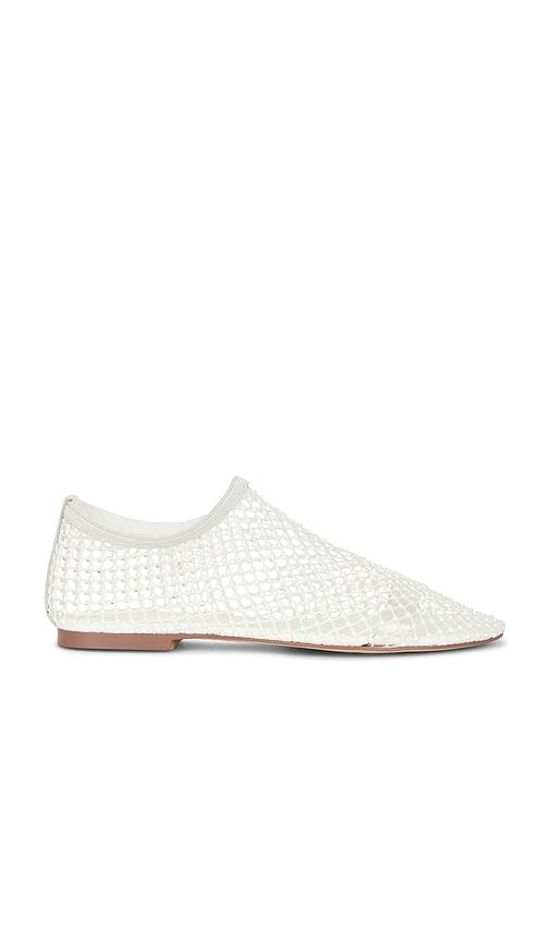 steve madden mino flat in white. - size 10 (also in 6, 6.5, 7, 7.5, 8, 8.5, 9, 9.5)