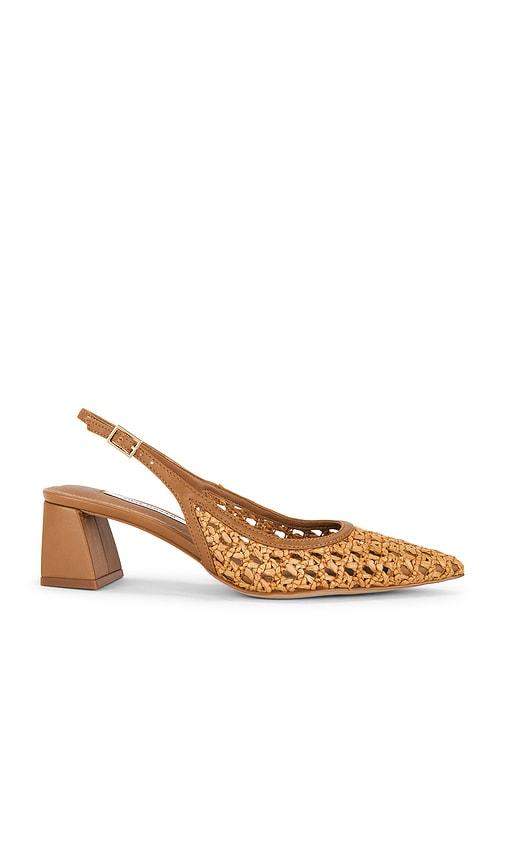 steve madden robyn pump in tan. - size 6.5 (also in 8, 8.5, 9.5)