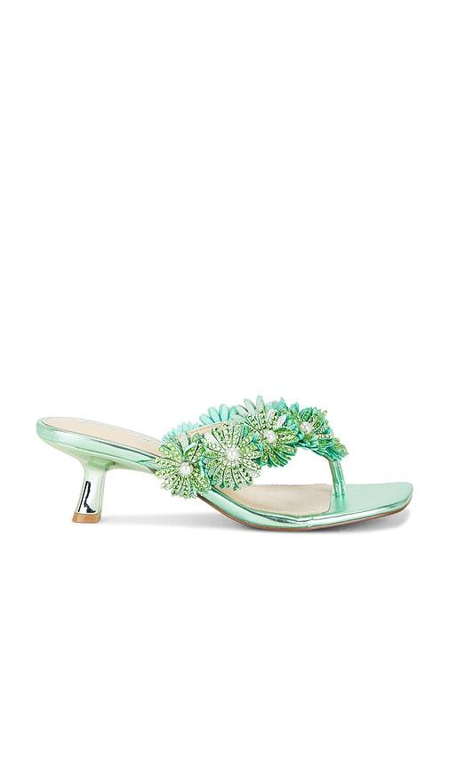 steve madden x betsey johnson lesli sandal in green. - size 6 (also in 6.5, 7, 7.5, 8, 8.5)