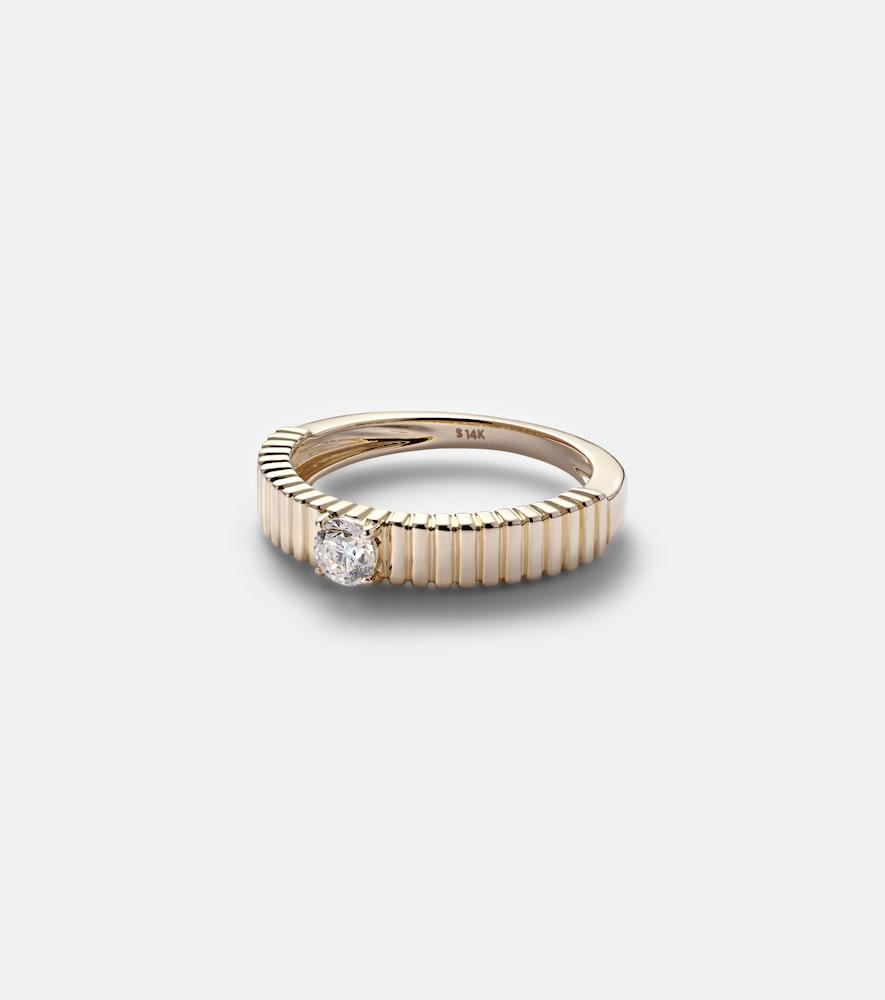 stone and strand cher 14kt gold ring with diamonds