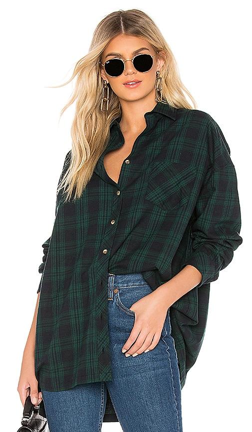 superdown audriana oversized flannel top in green. - size s (also in xs)