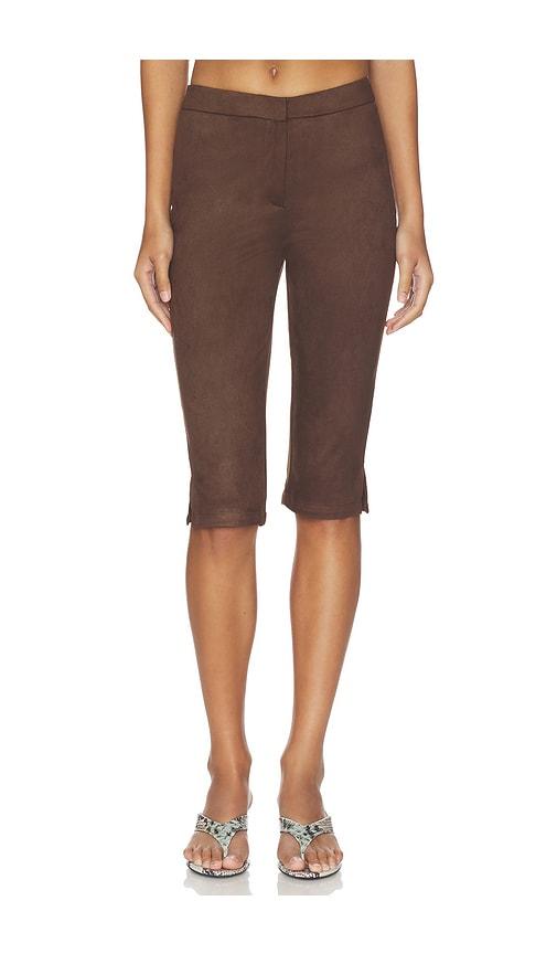 superdown ayla faux suede capri in chocolate. - size l (also in xs, s, m, xl)