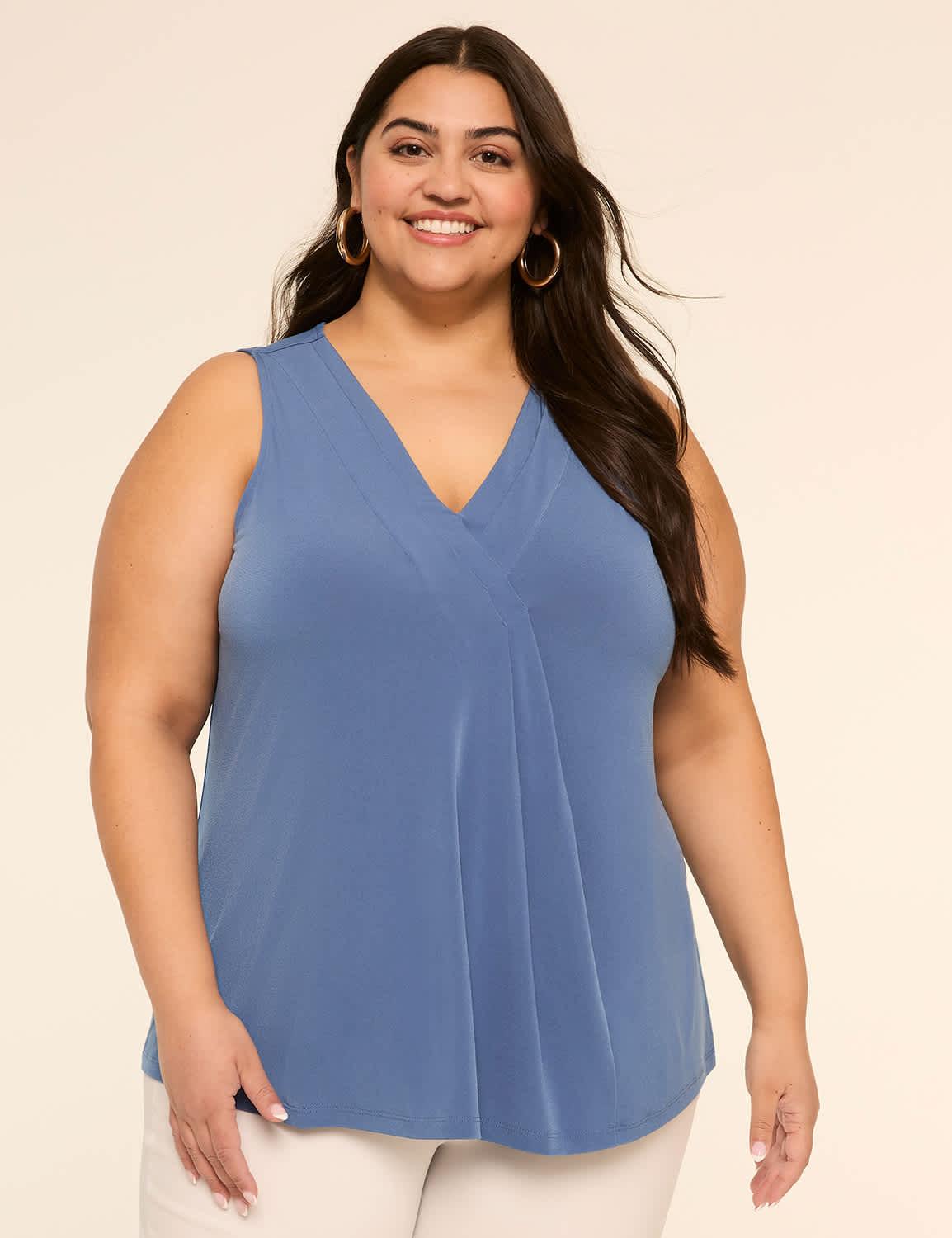 swing sleeveless pleat-front top
