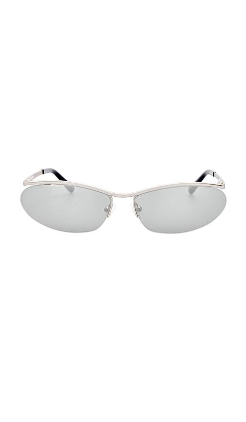 the attico charlotte sunglasses in metallic silver.