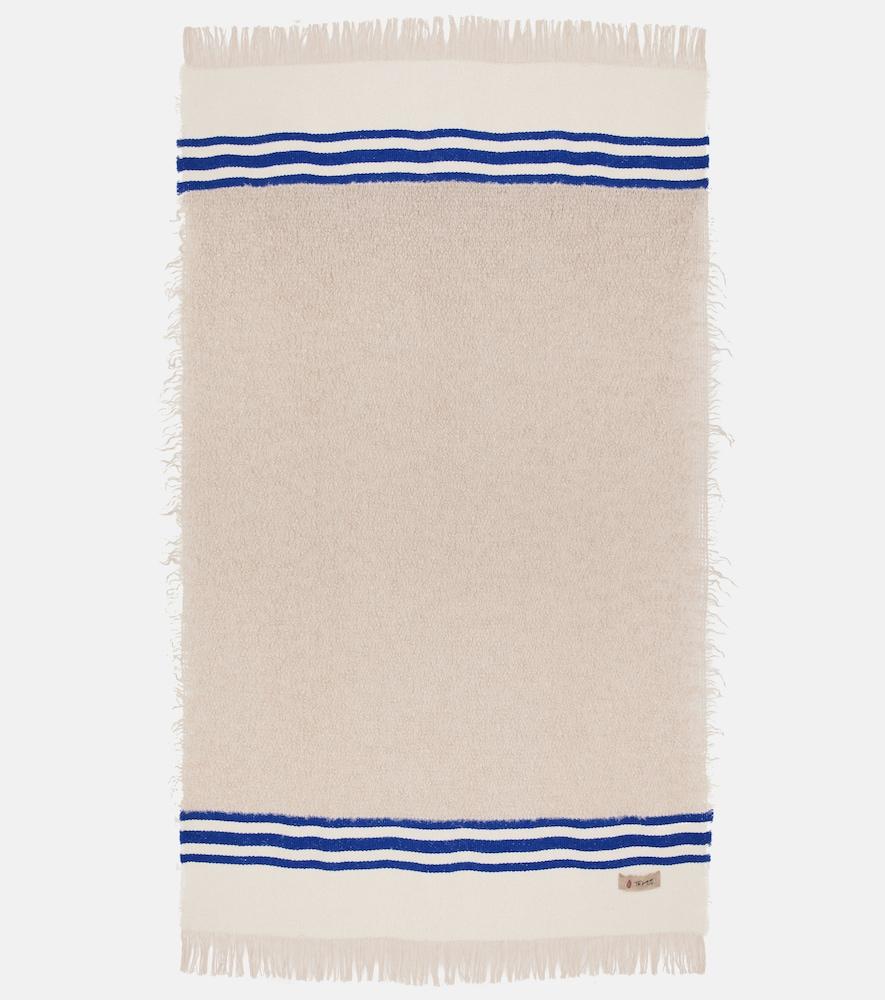 the house of lyria distinto mohair-blend throw