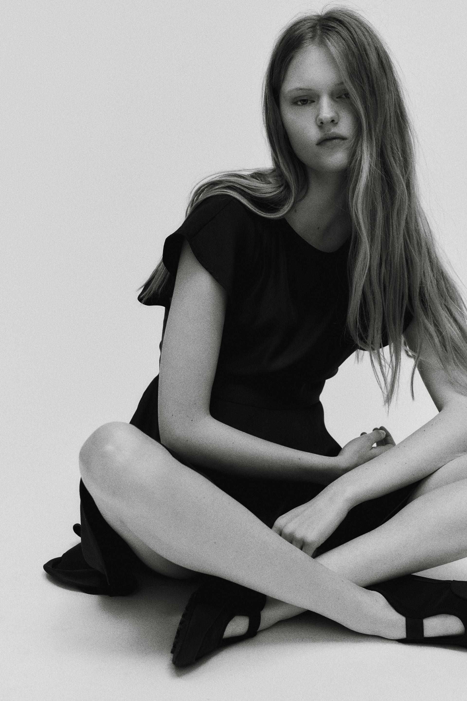 tiered boat-neck dress