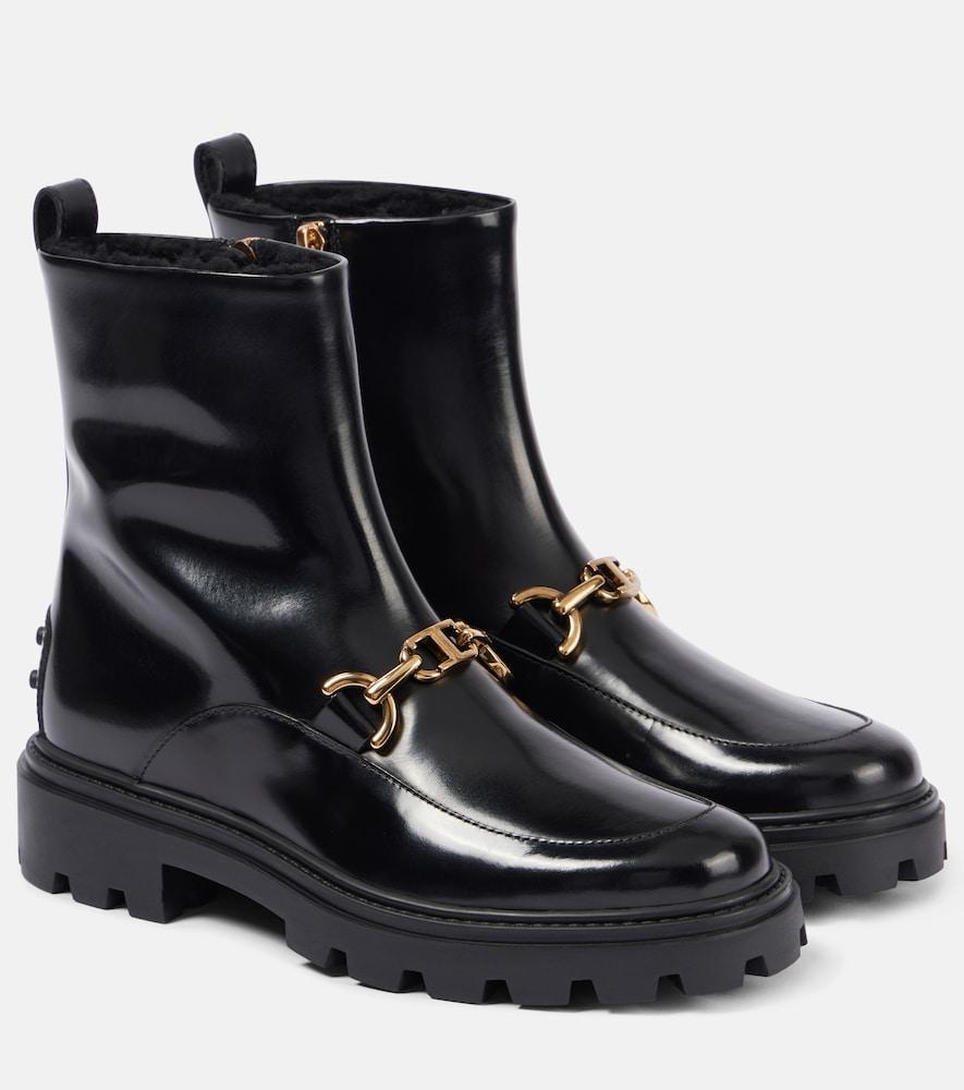tod's patent leather chelsea boots