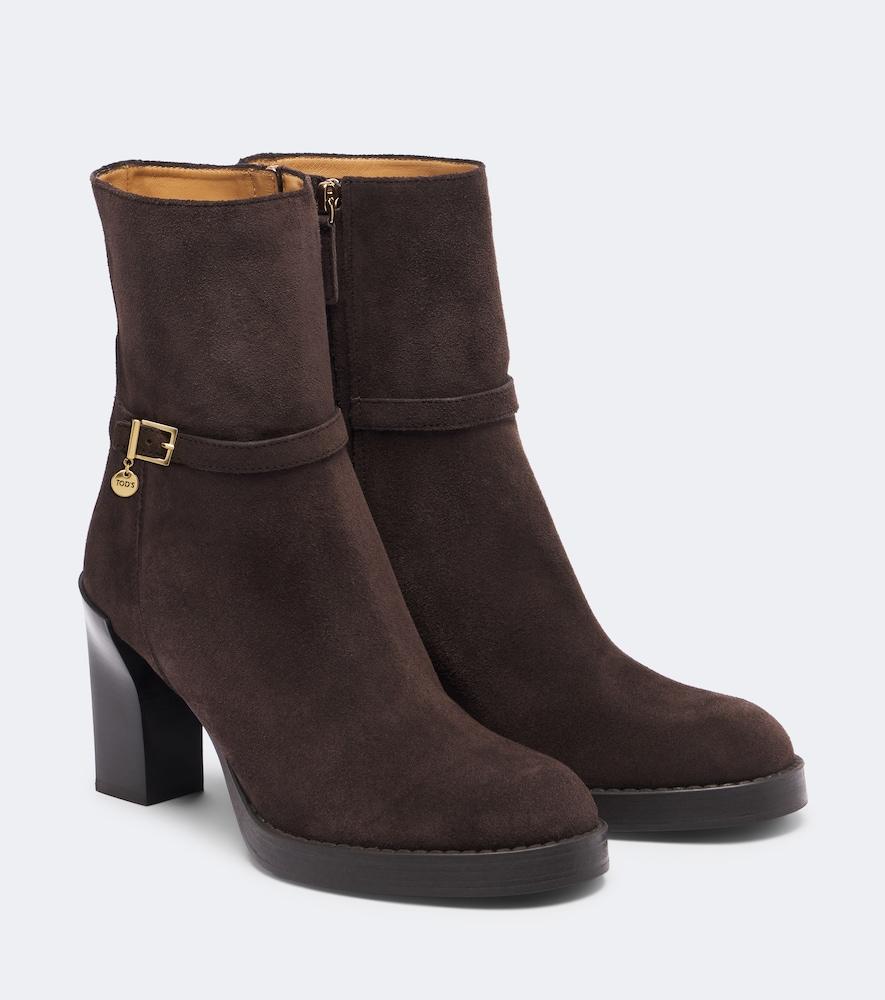 tod's suede ankle boots