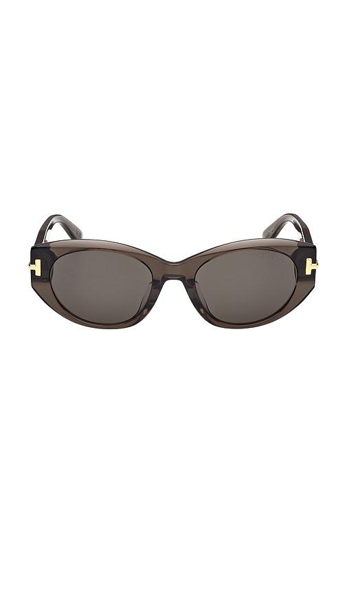 tom ford oval sunglasses in grey.