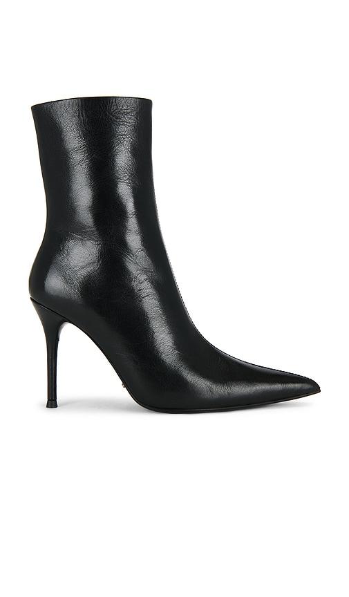 tony bianco iris boot in black. - size 6 (also in 7)