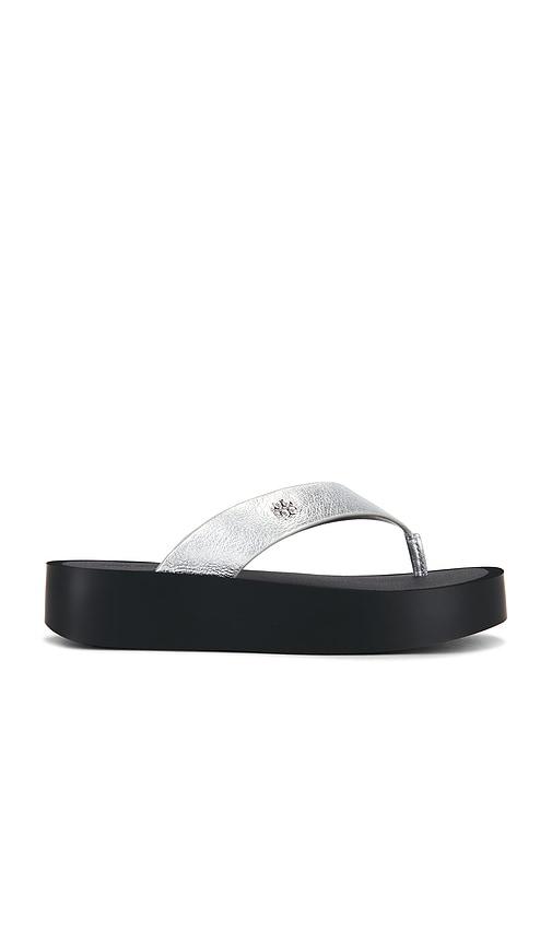 tory burch leather platform flip flop in metallic silver. - size 10 (also in 9, 8, 7)