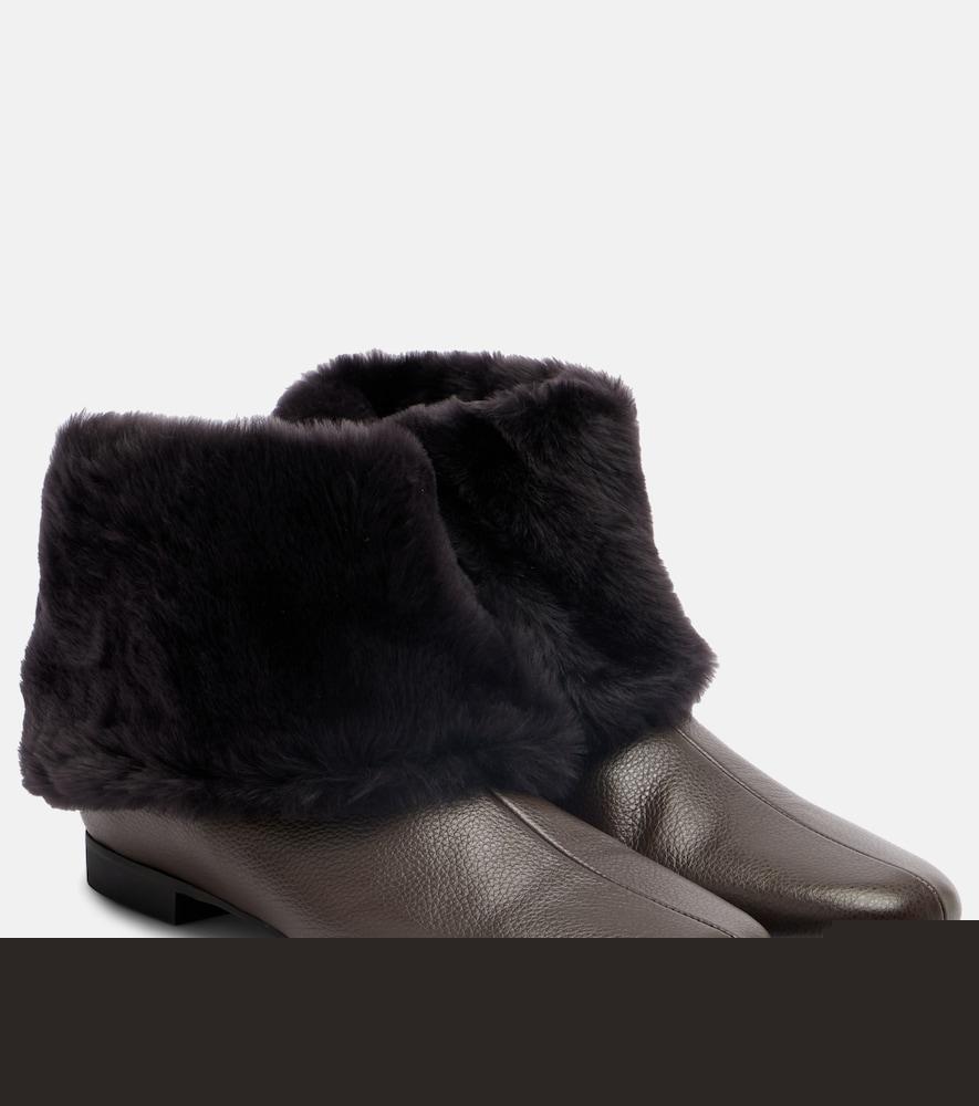 toteme shearling-lined leather ankle boots