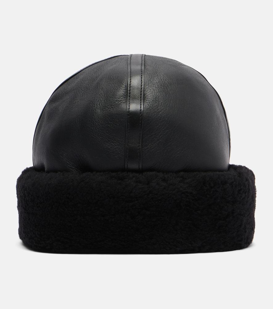 toteme shearling-trimmed leather hat