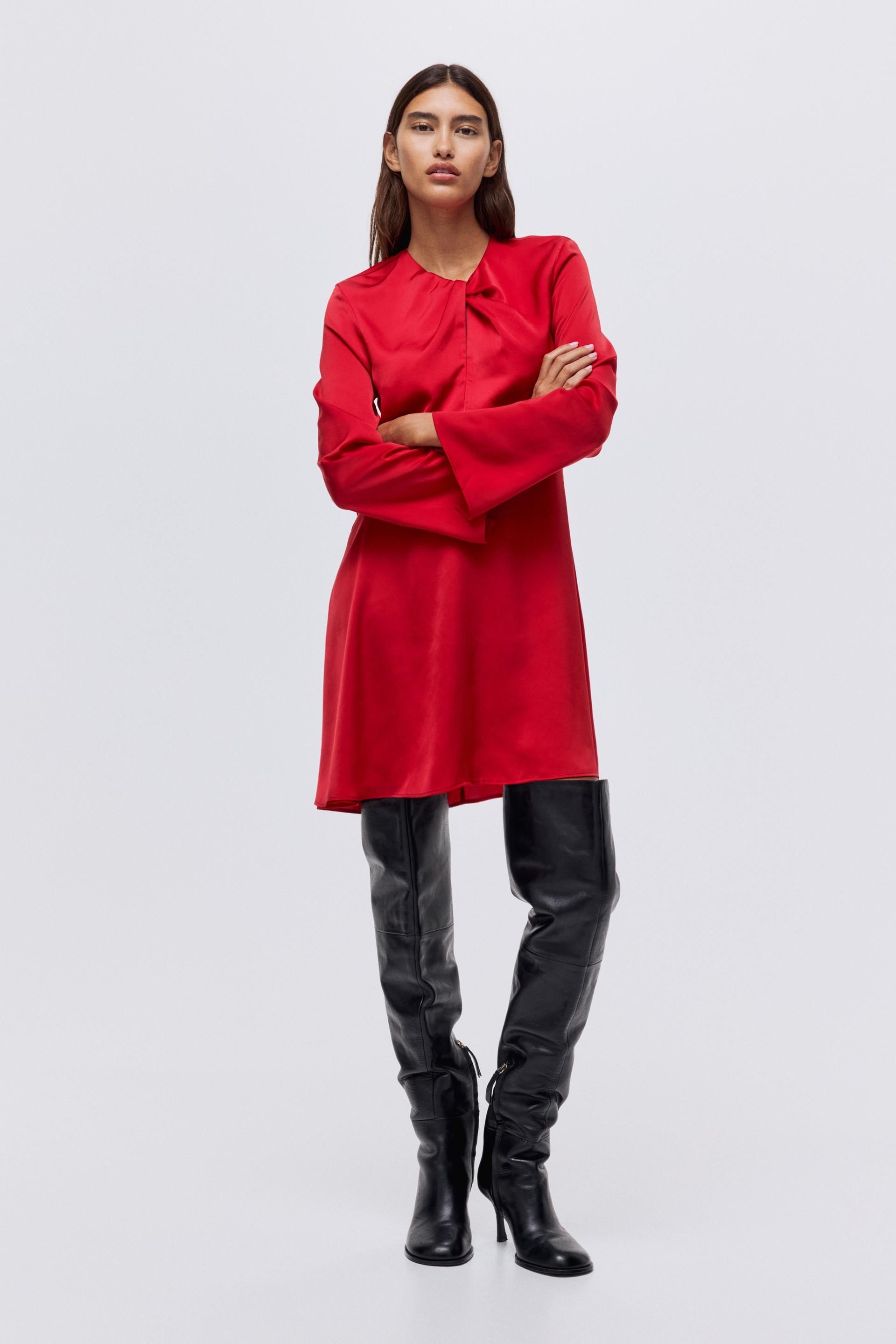 twist-detail dress