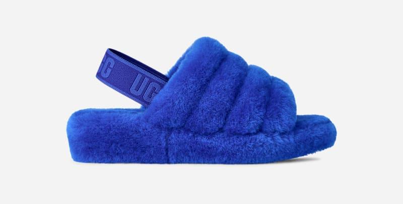 ugg® women's fluff yeah slide sheepskin slippers in regal blue/dazzling blue, size 9
