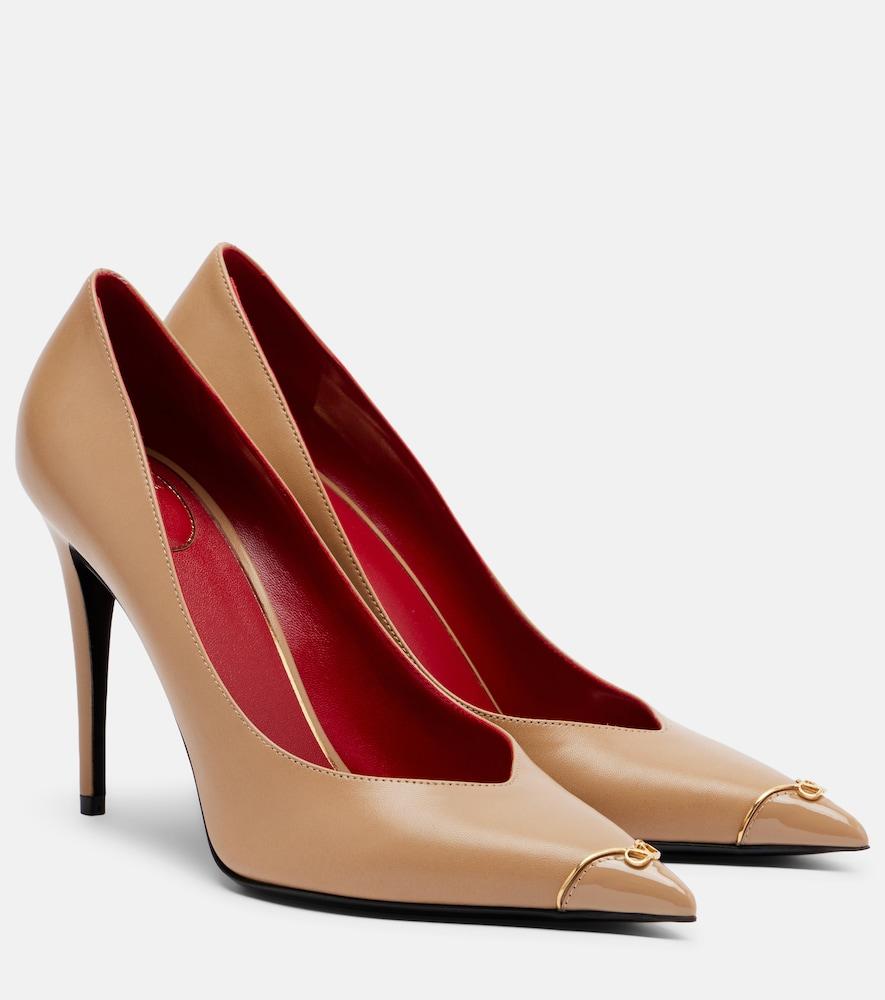 valentino garavani heartip vlogo leather pumps