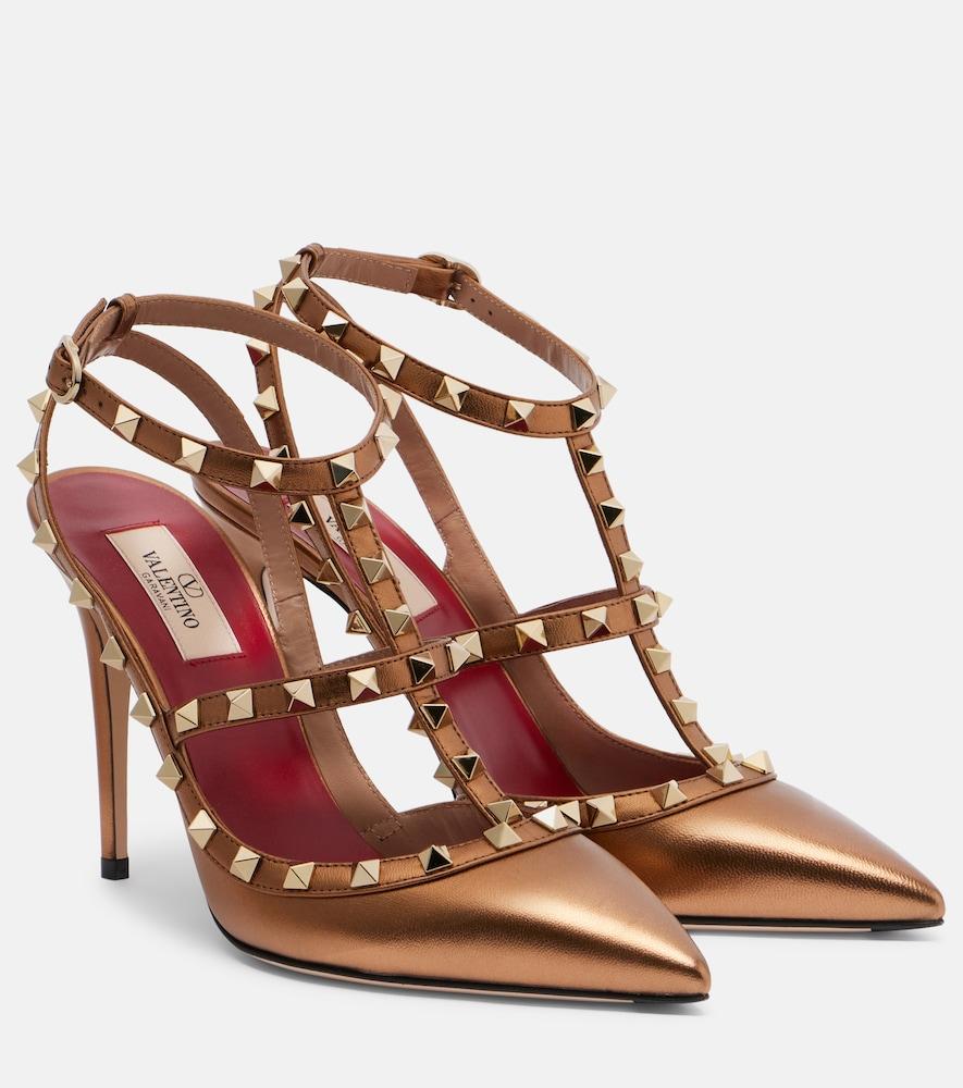 valentino garavani rockstud metallic leather pumps