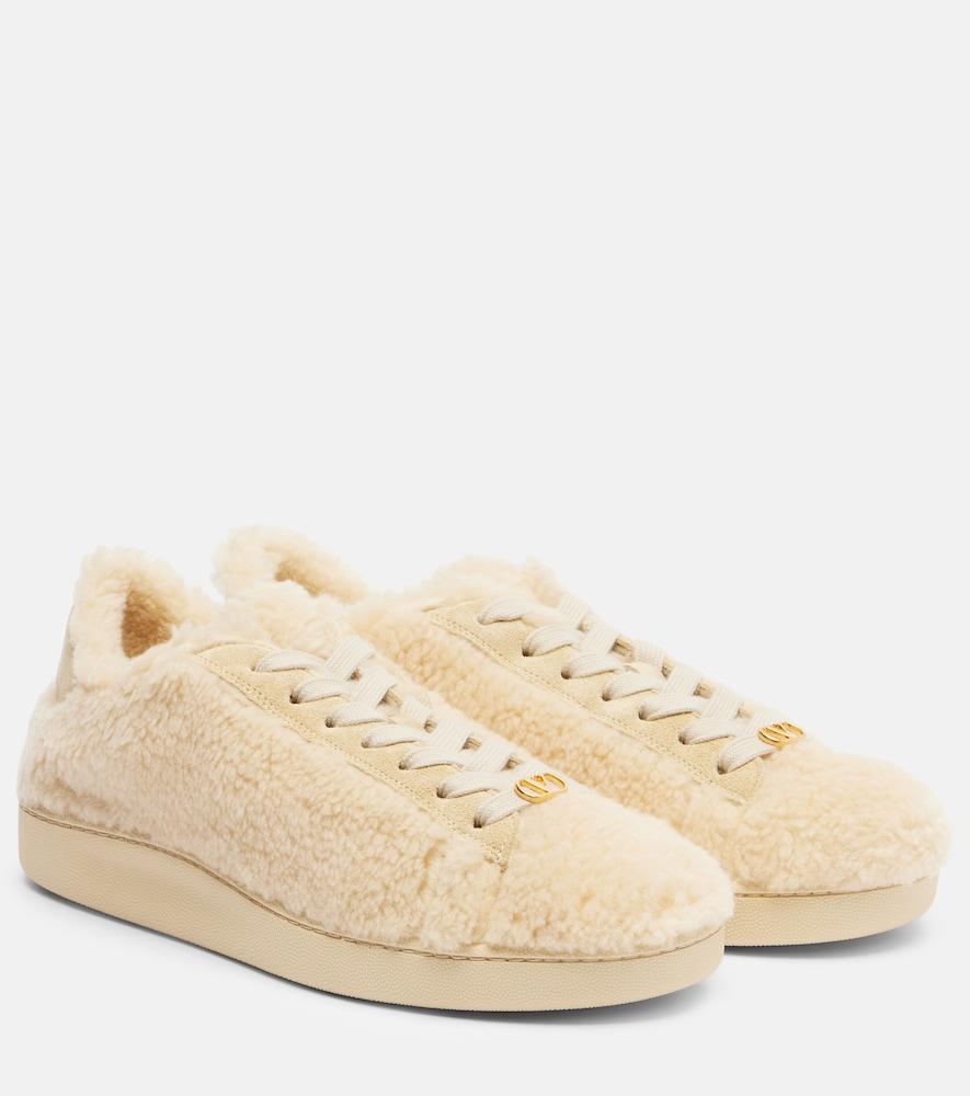 valentino garavani royco vlogo suede-trimmed sneakers