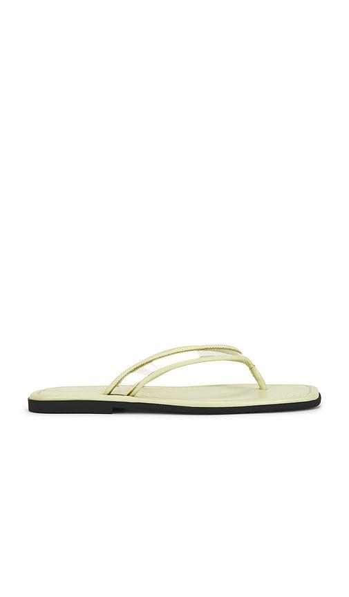 veronica beard clea piping sandal in green. - size 6 (also in 7, 8, 9)