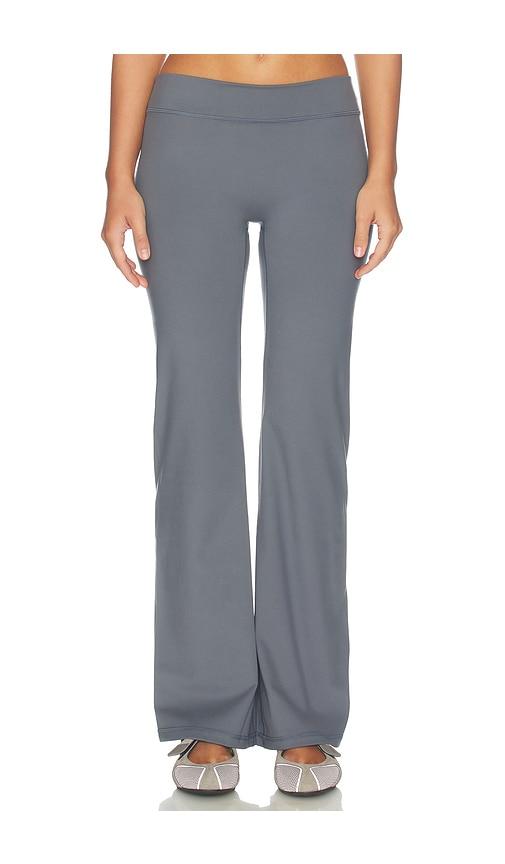 wellbeing + beingwell flowwell niko pant in grey. - size l (also in m, s, xl, xs, xxs)