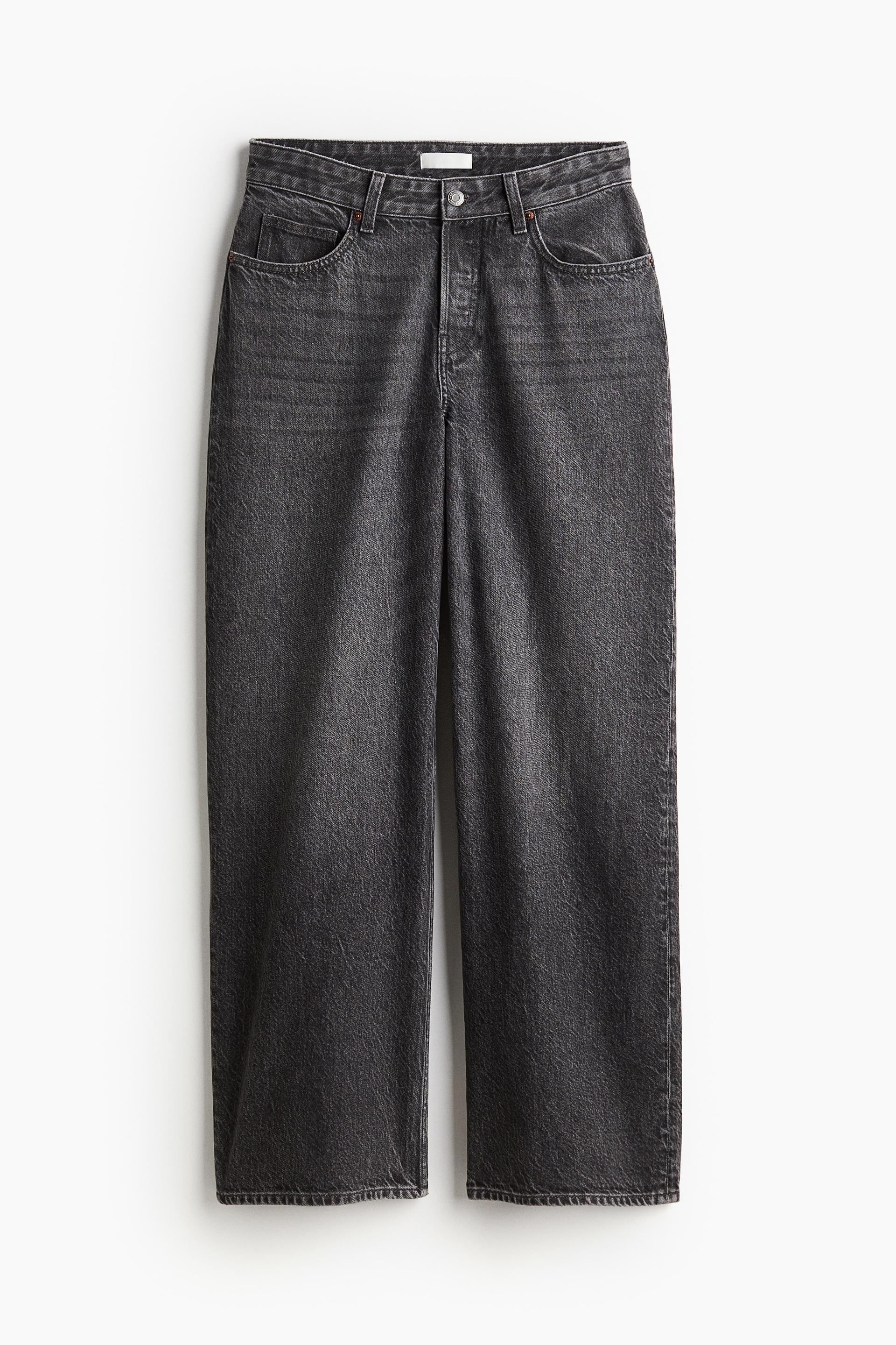 wide-cut jeans