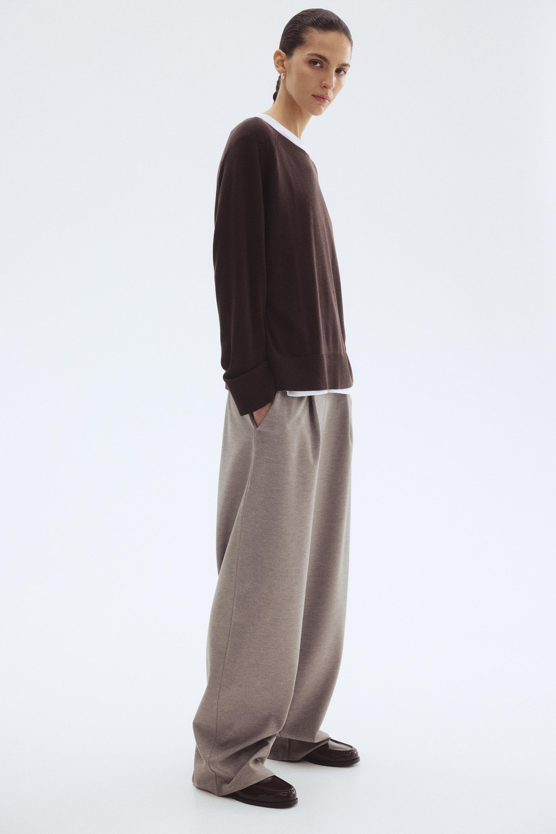 wide-leg pants